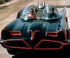 Batman και Robin στο Batmobile του